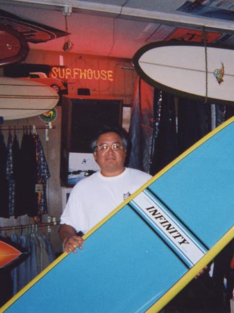 surfer-23